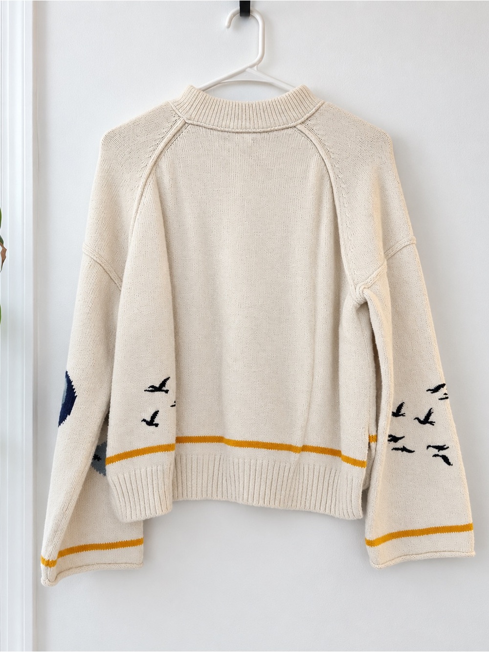 SOLD OUT Pilcro Lost Coast Long-Sleeve Crew-Neck Sweater Size S - Picture 4 of 5